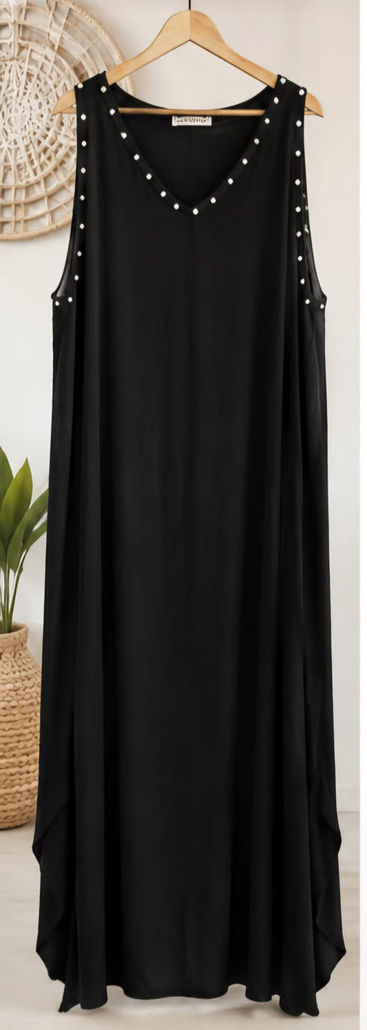 Vestido de remaches