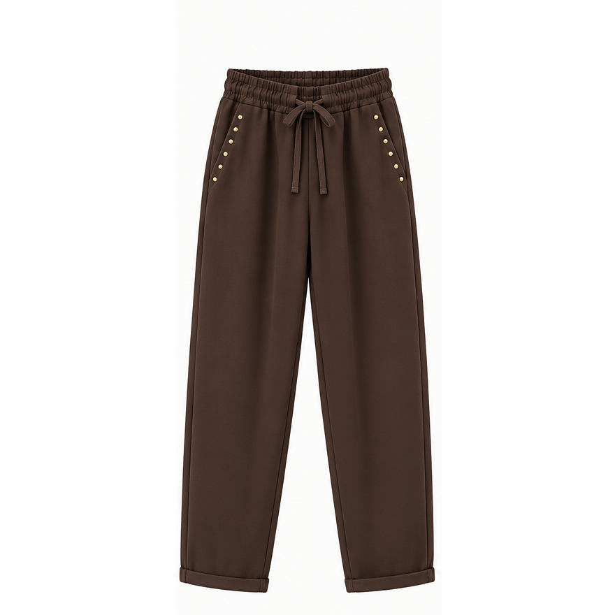 Pantalón referencia 73132 color marrón chocolate, imagen minimalista