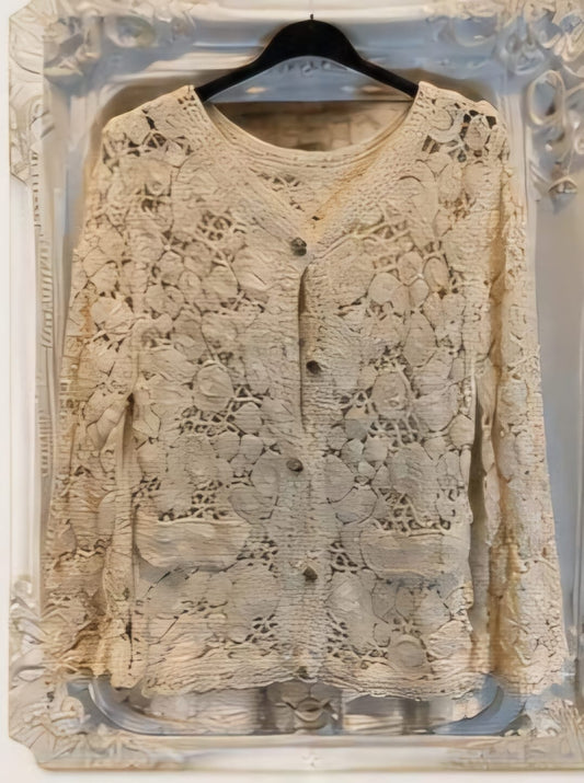 Chaquetilla calada